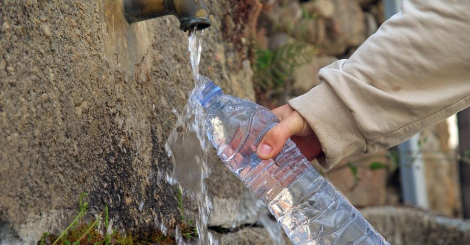 Wasser, Quelle